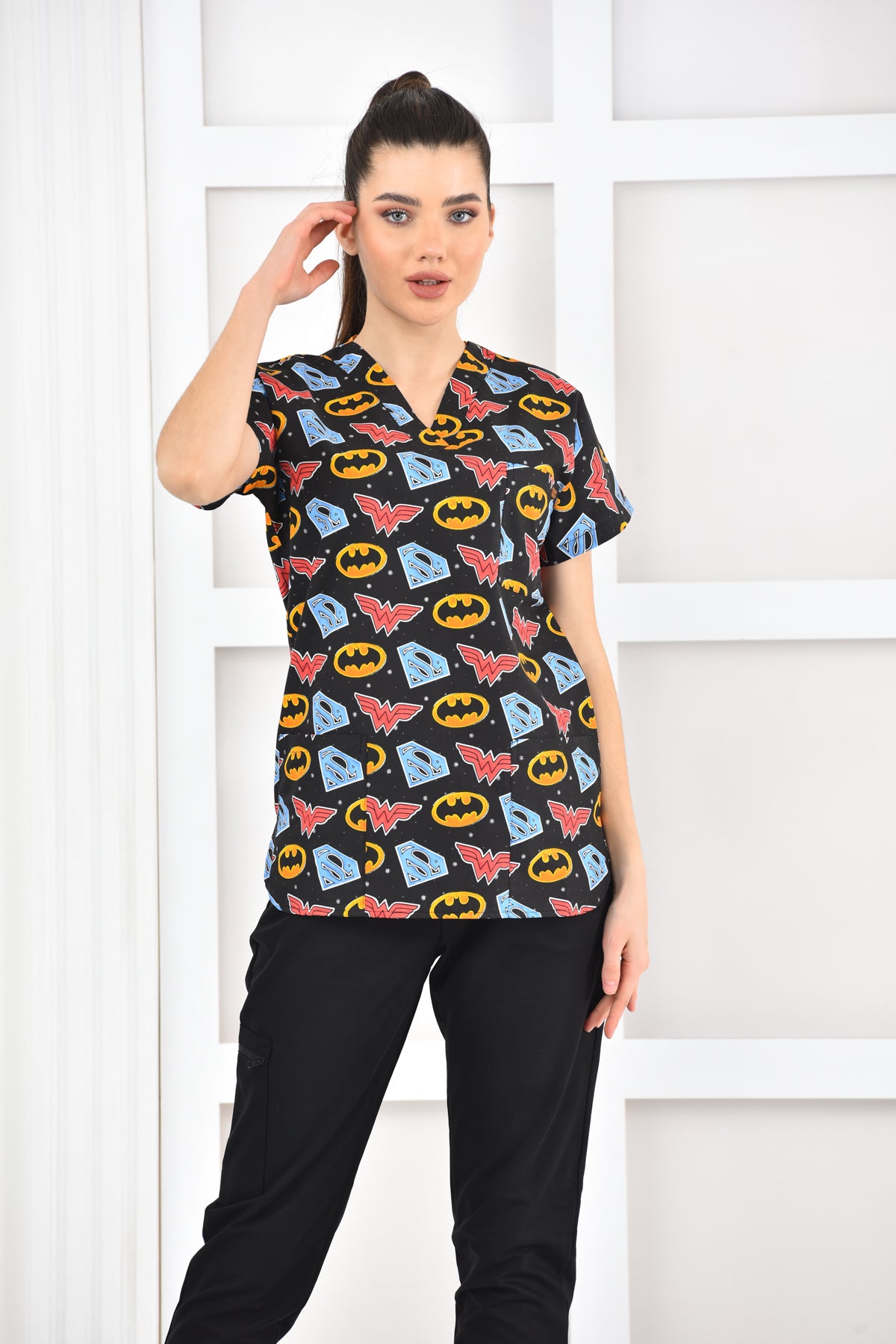 Bluza medyczna z nadrukiem