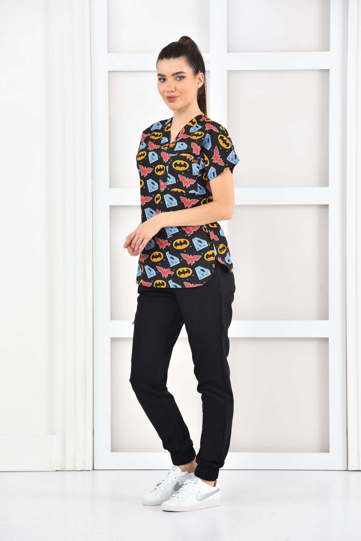 Bluza medyczna z nadrukiem
