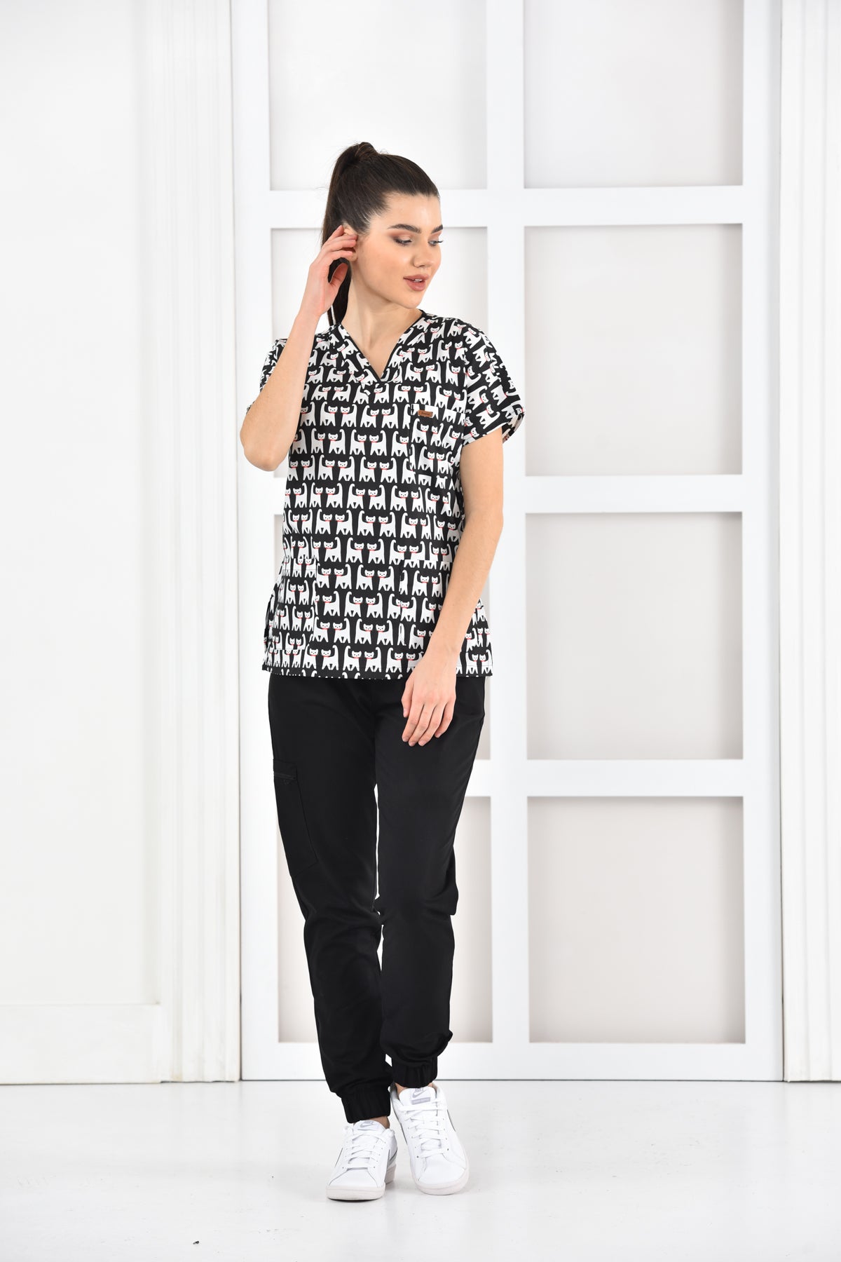 Bluza medyczna z nadrukiem