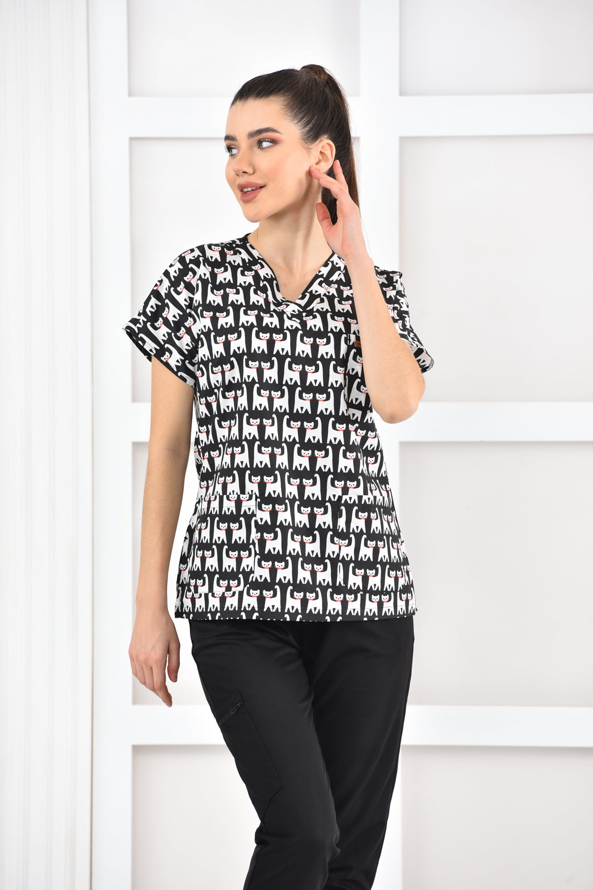 Bluza medyczna z nadrukiem