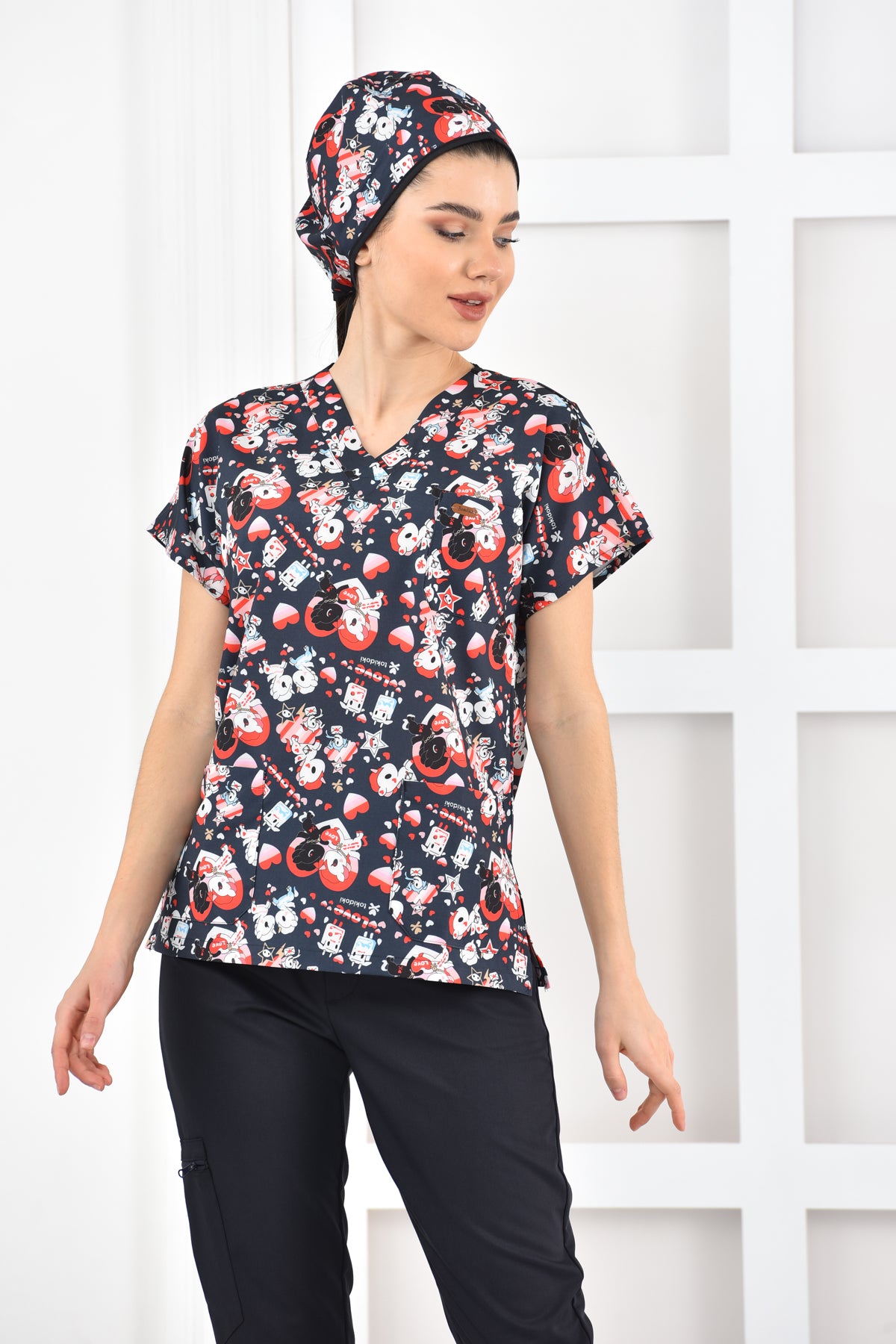 Bluza medyczna z nadrukiem