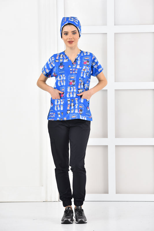 Bluza medyczna z nadrukiem w kotki